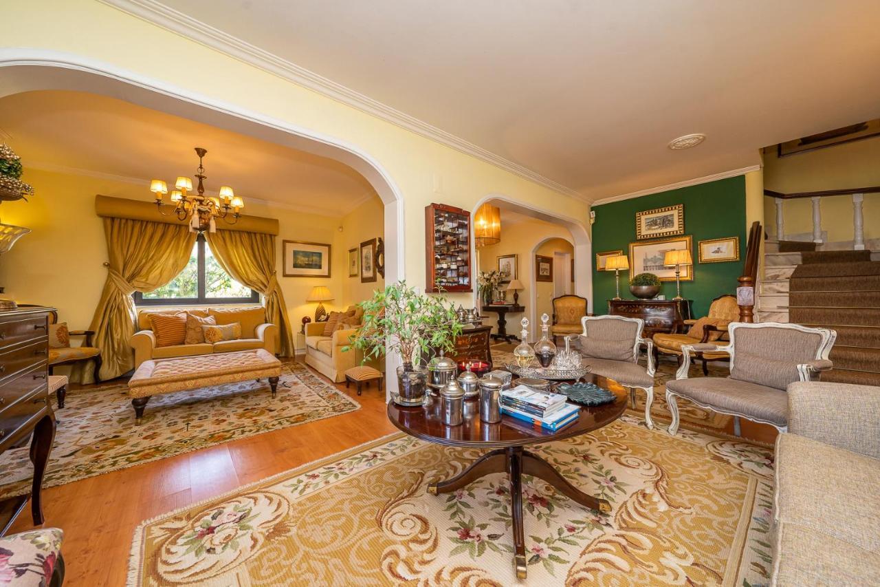Lourenco'S House Deluxe กาชไกช์ ภายนอก รูปภาพ