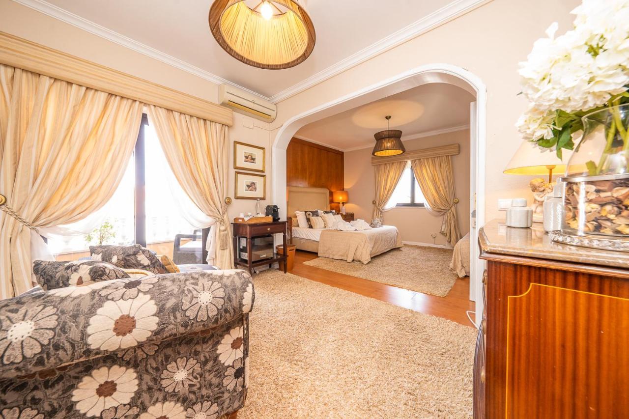 Lourenco'S House Deluxe กาชไกช์ ภายนอก รูปภาพ